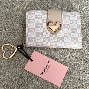 Juicy Couture Beige and White Wallet with Heart Clasp